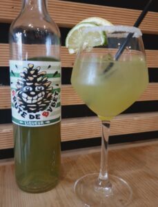 Cocktail BB liqueur de babet, l'une des nos boissons festives.