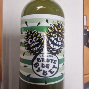 Étiquette BB liqueur de babet, l'une des nos boissons festives.